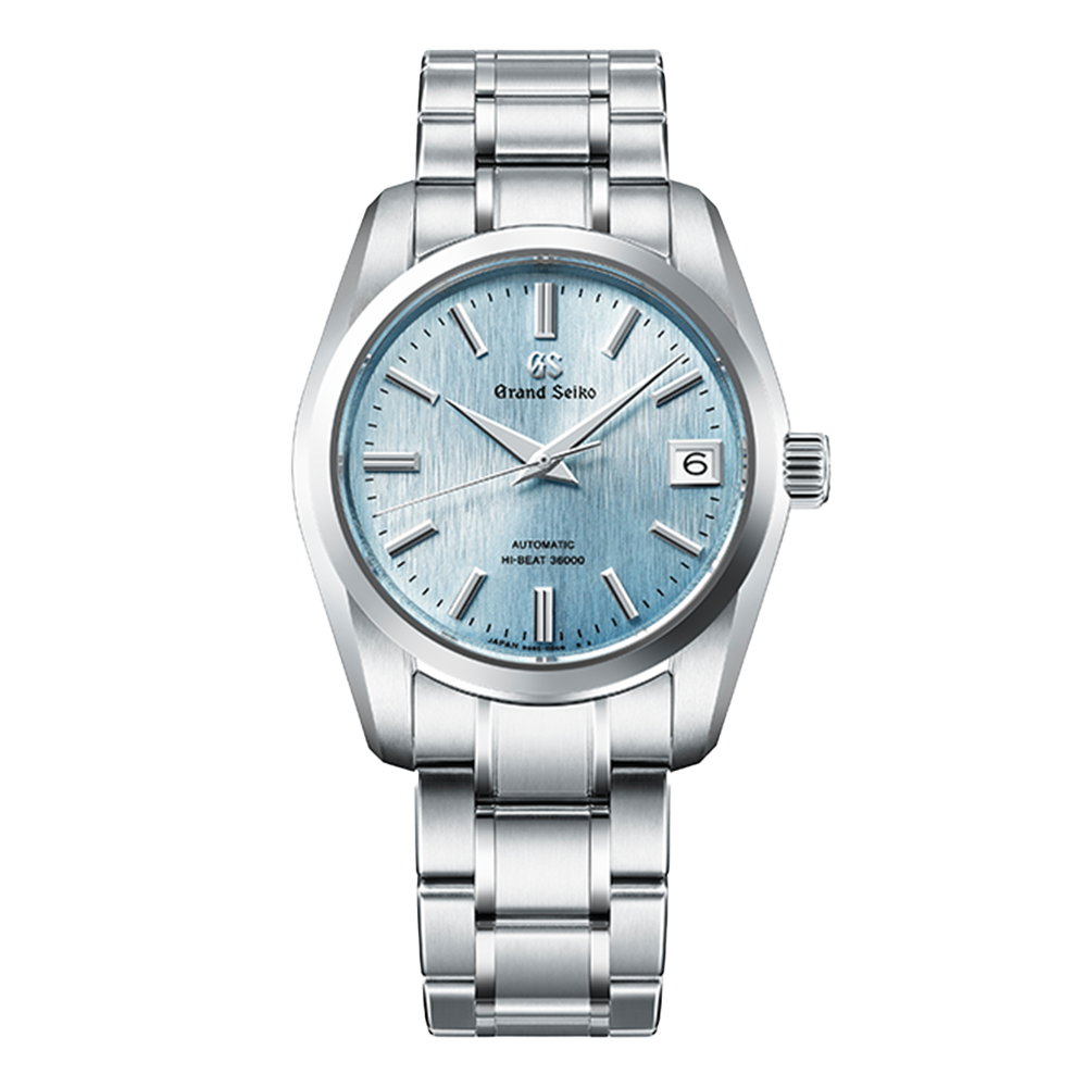 型番:SBGH347<br />
ケース径:37mm<br />
防水機能:10気圧<br />
ムーブメント:自動巻き<br />
<br />
<br />
価格:946,000円(税込)<br />
<br />
<br />
スタッフの一言:<br />
<br />
グランドセイコーの工場に臨む岩手山の厳冬期に盛られる「氷瀑」をモチーフにしたモデル<br />
<br />
耐食性に優れたエバーブリリアントスチールを使用した上質な時計となっています<br />
<br />
ブルーとは一味違うアイスブルーの文字盤に魅力を感じている方におススメしたい1本です<br />
<br />
<br />
お問い合わせやご予約などは、こちらをクリックしてください↓<br />
https://kobayashi-tokeiten.com/inquiryform/<br />
「グレッシブを見た」と型番などの記載もお願いします<br />
グレッシブ担当までご連絡いただけると、よりスムーズな対応をさせていただきます