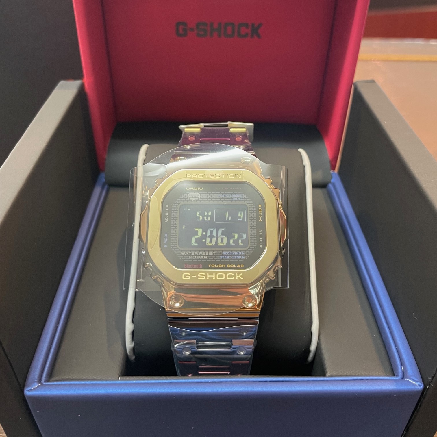 G-SHOCK　GMW-B5000TR-9JR　マルチカラ―