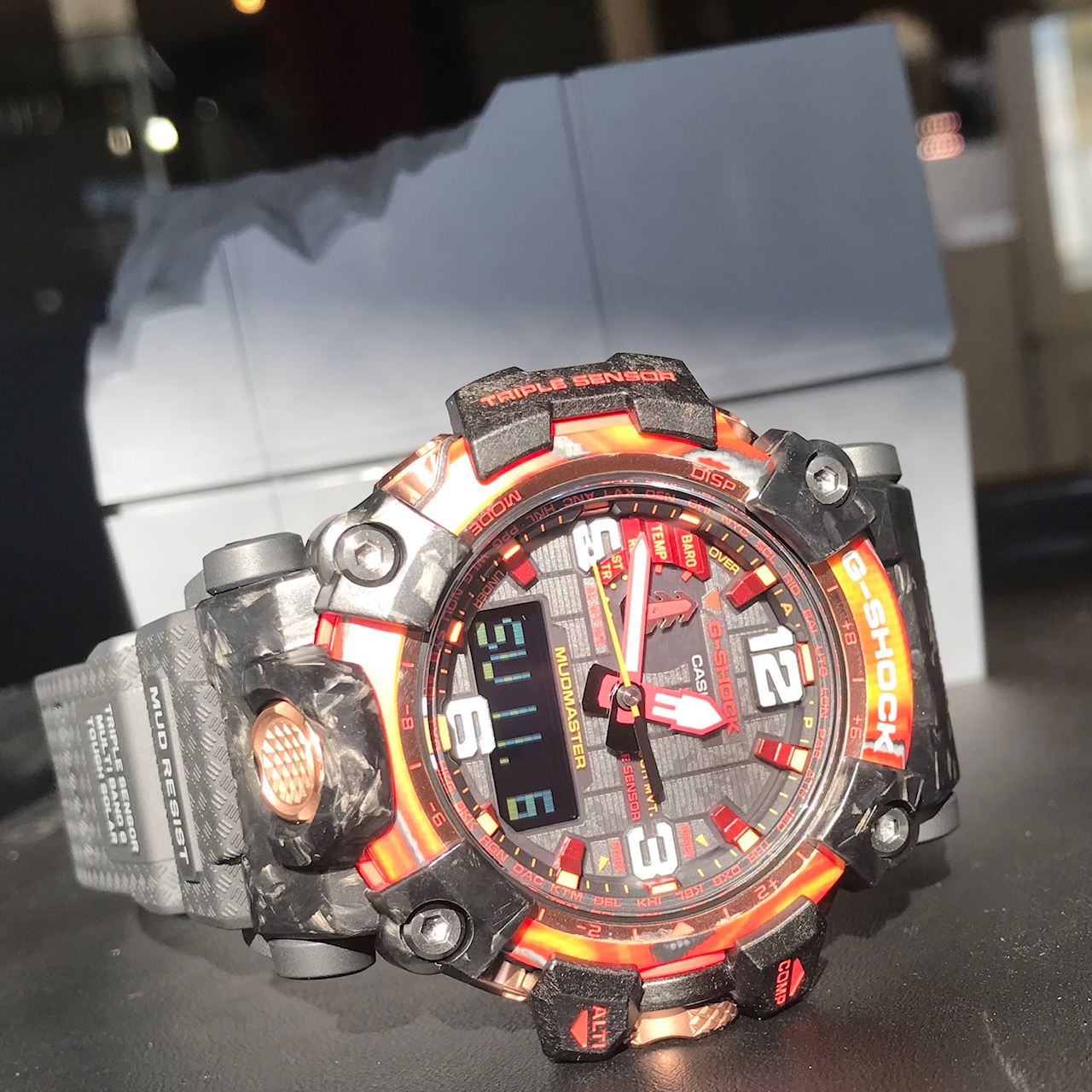 G-SHOCK　GWG-2040FR-1AJR　マッドマスター