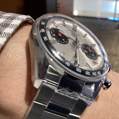 TAGHEUER　タグ・ホイヤー カレラ クロノグラフ　CBS2216.BA0041