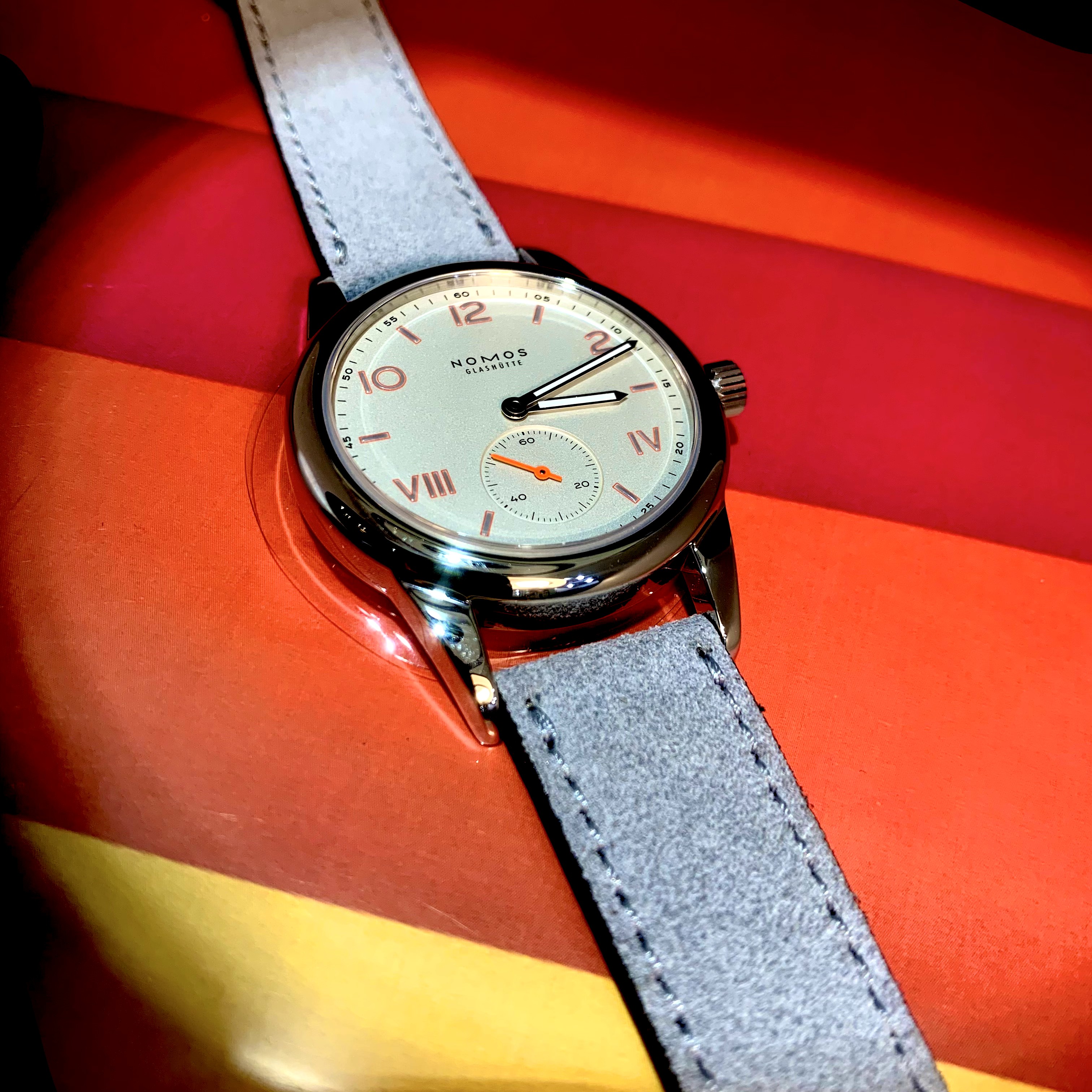 NOMOS GLASHÜTTE 　ノモス　nomos　NOMOS　高級時計　腕時計　機械式時計　機械式腕時計　ドイツ時計　シンプル　ミニマリズム　石川県　石川　北陸　正規取扱店　正規店　メンズ腕時計　レディース腕時計　可愛い　ペアウォッチ　709　CL1A1W2CP