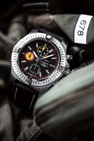 BREITLING(ブライトリング) 「パトルイユ・スイス」スイス エアフォースチームの創立55周年を祝し、新作「アベンジャー スイス エアフォースチーム リミテッド エディション」が限定550本で登場