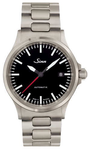 SINN(ジン) 2020新作 秒針に赤針を採用したエレガント・スポーツウォッチ。ジン「556.RS」シリーズ