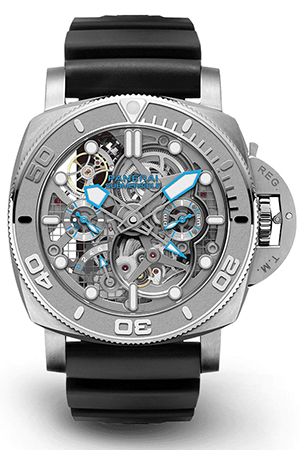 PANERAI(パネライ) 2020新作 マイク・ホーンと一緒に北極圏で探検ができる、体験付きスペシャルエディション「サブマーシブル エコ パンゲア™ トゥールビヨン GMT - 50mm マイク・ホーン エディション」