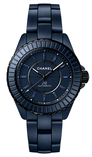 CHANEL(シャネル) 2025新作 アイコンウォッチの25周年を祝し、独自のブルーセラミックを用いた最新作が登場。シャネル「J12 BLEU」