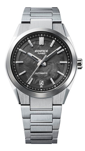 EDIFICE(エディフィス) 2025新作 強靭で軽量なフォージドカーボンを採用した、エディフィス「EFK-100XPB/EFK-100YCD」
