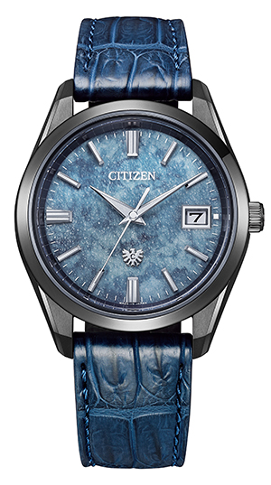 The CITIZEN(ザ・シチズン) 2025新作 ザ・シチズン 30周年記念限定モデル、伝統技法「叢雲（むらくも）絞り染め」の藍染和紙文字板