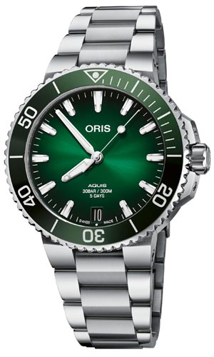 ORIS(オリス) 2021新作 小ぶりな41.5mm径にキャリバー400を搭載した、オリス「アクイスデイト キャリバー400 41.5mm」