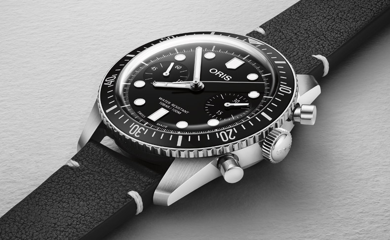 ORIS(オリス) 2023新作 タイムリーなリバイバル。ミッドセンチュリーのイメージを復刻した、オリス「ダイバーズ 65 クロノグラフ」