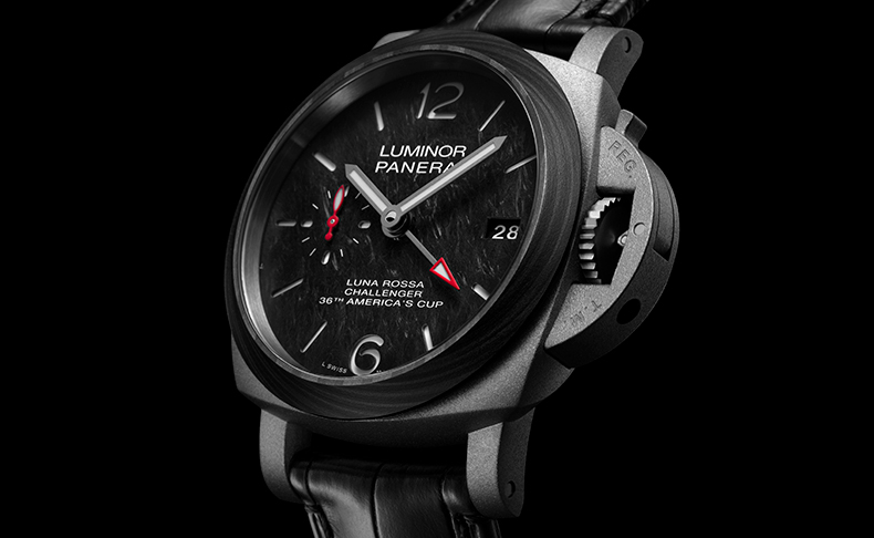 PANERAI(パネライ) 2020新作 世界限定250本の、チーム ルナロッサとのコラボレーションモデル。パネライ「ルミノール ルナロッサ GMT - 42mm」