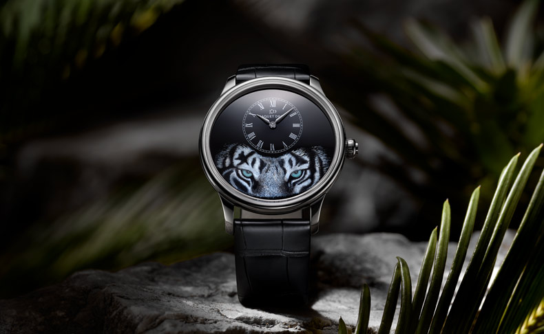 JAQUET DROZ(ジャケ・ドロー) 2020新作 虎の魂が宿った力強い限定モデル。ジャケ・ドロー「プティ・ウール ミニット タイガー」