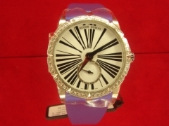 ROGER DUBUIS(ロジェ・デュブイ)
