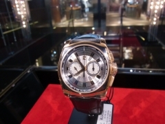 ROGER DUBUIS(ロジェ・デュブイ)
