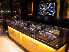 BREITLING(ブライトリング)
