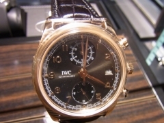 IWC(アイ・ダブリュー・シー)
