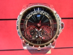 ROGER DUBUIS(ロジェ・デュブイ)
