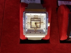 ROGER DUBUIS(ロジェ・デュブイ)
