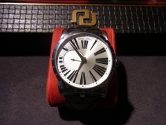 ROGER DUBUIS(ロジェ・デュブイ)
