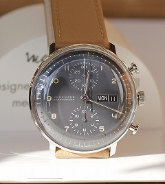 JUNGHANS(ユンハンス)
