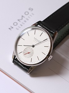 NOMOS Glashütte(ノモス グラスヒュッテ)
