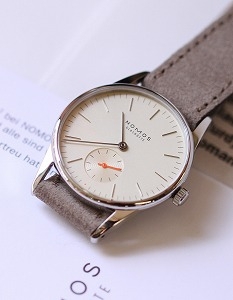 NOMOS Glashütte(ノモス グラスヒュッテ)
