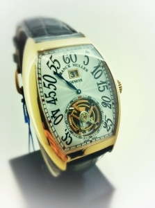 FRANCK MULLER(フランク ミュラー)
