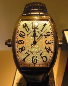 FRANCK MULLER(フランク ミュラー)
