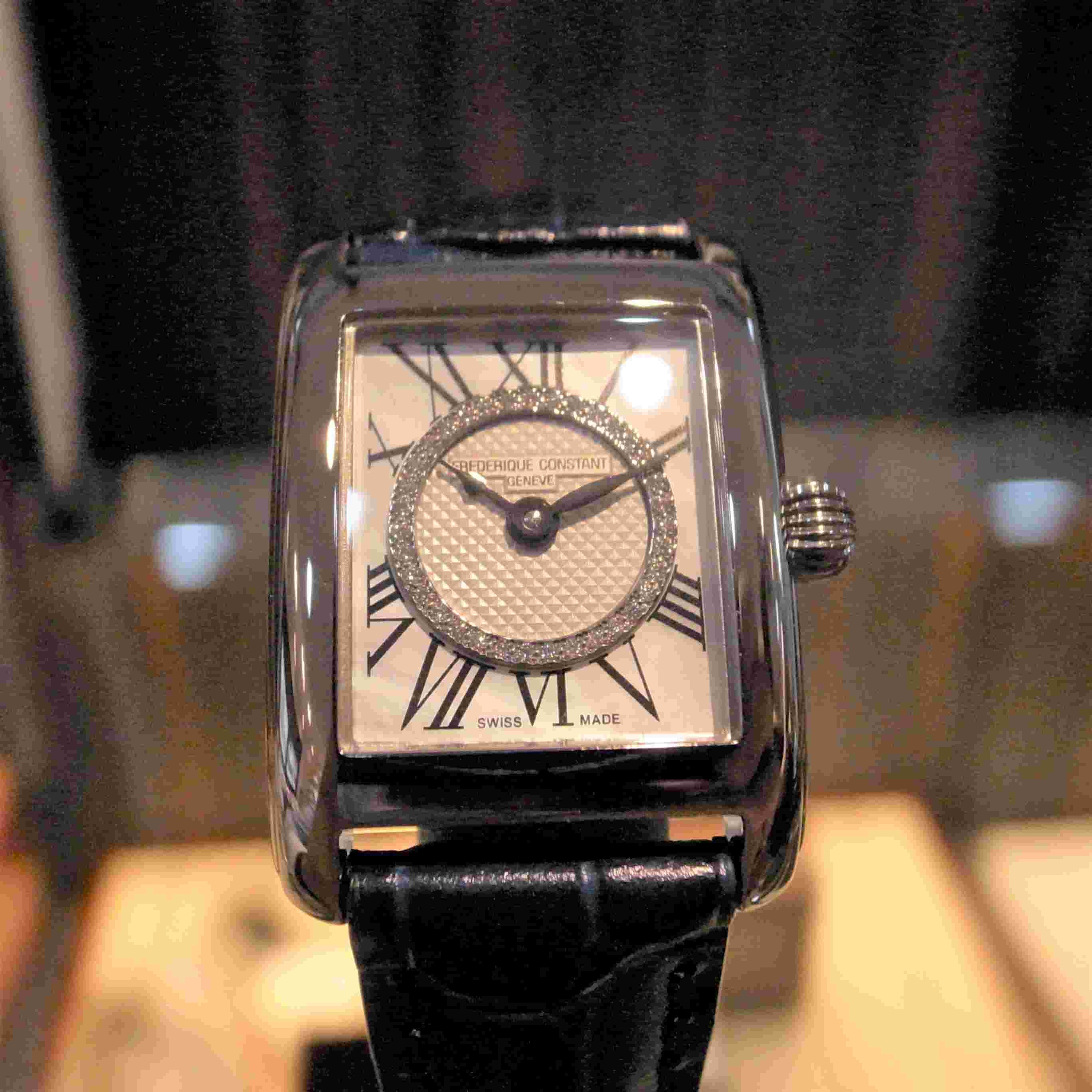 FREDERIQUE CONSTANT(フレデリック・コンスタント)
