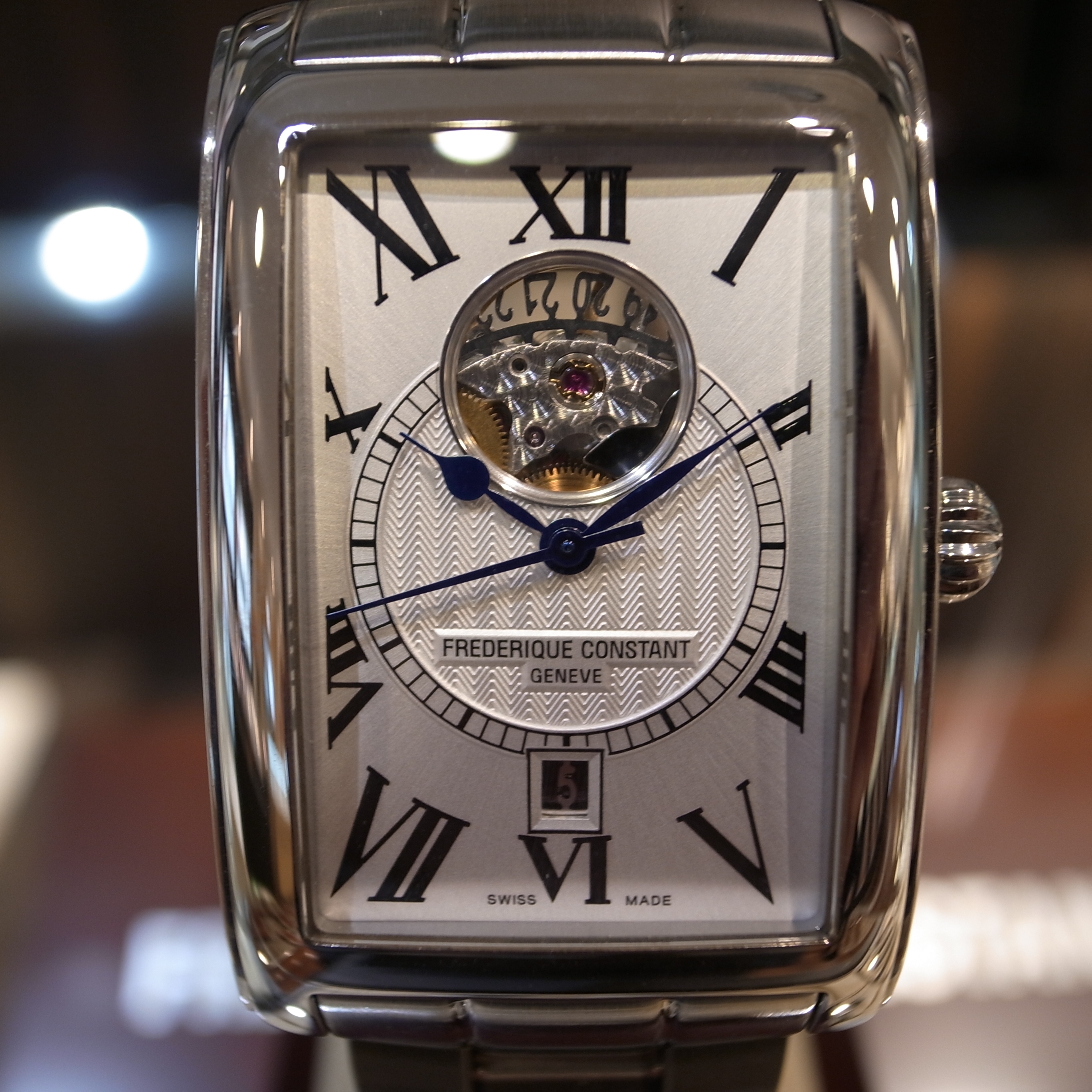 FREDERIQUE CONSTANT(フレデリック・コンスタント)
