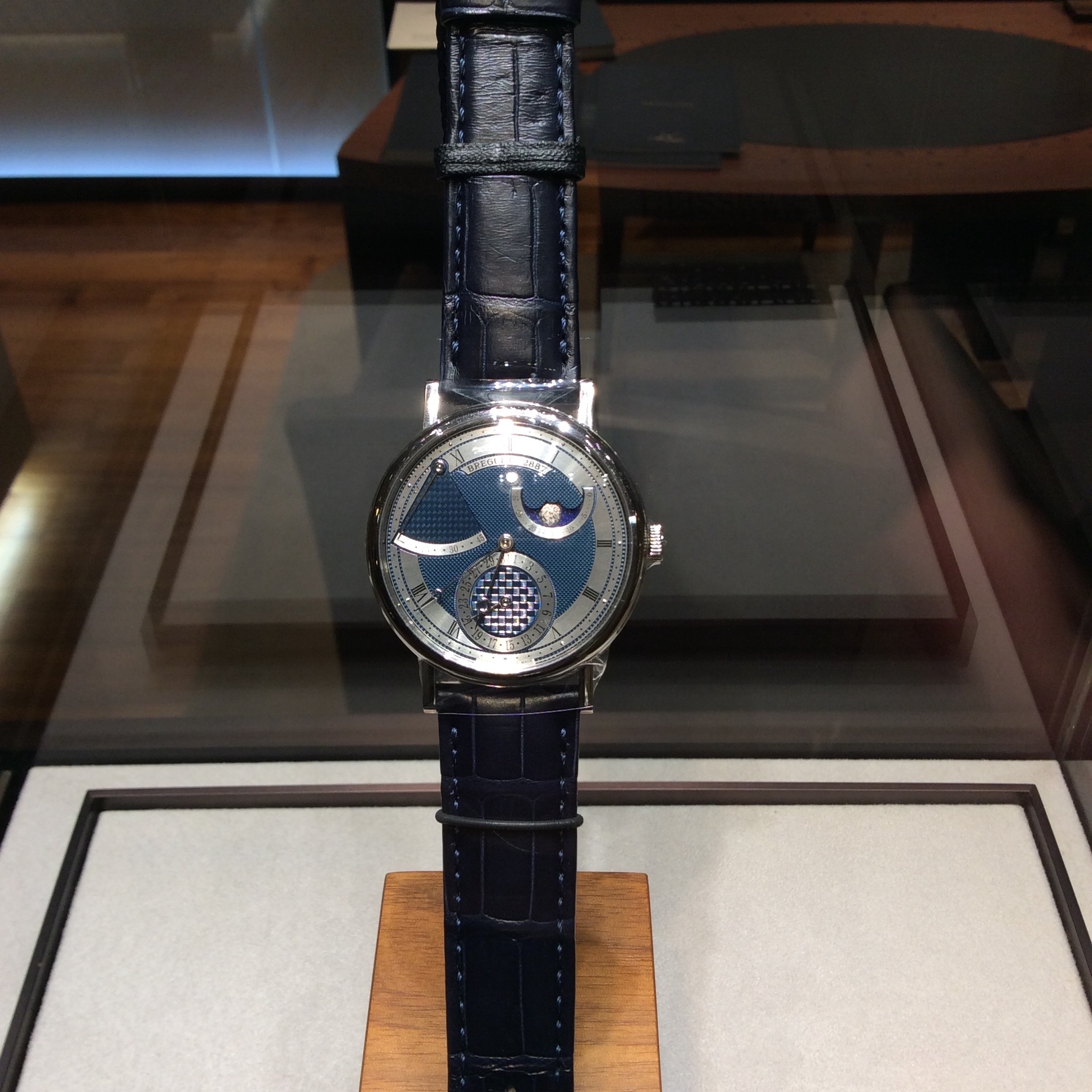 BREGUET(ブレゲ)
