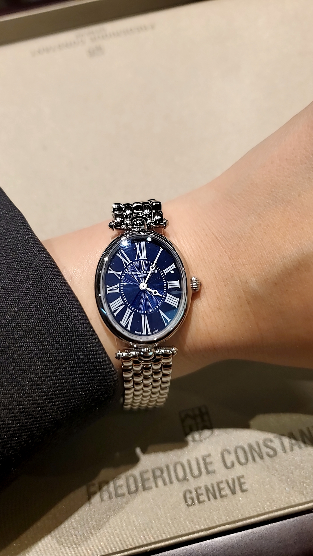 FREDERIQUE CONSTANT(フレデリック・コンスタント)
