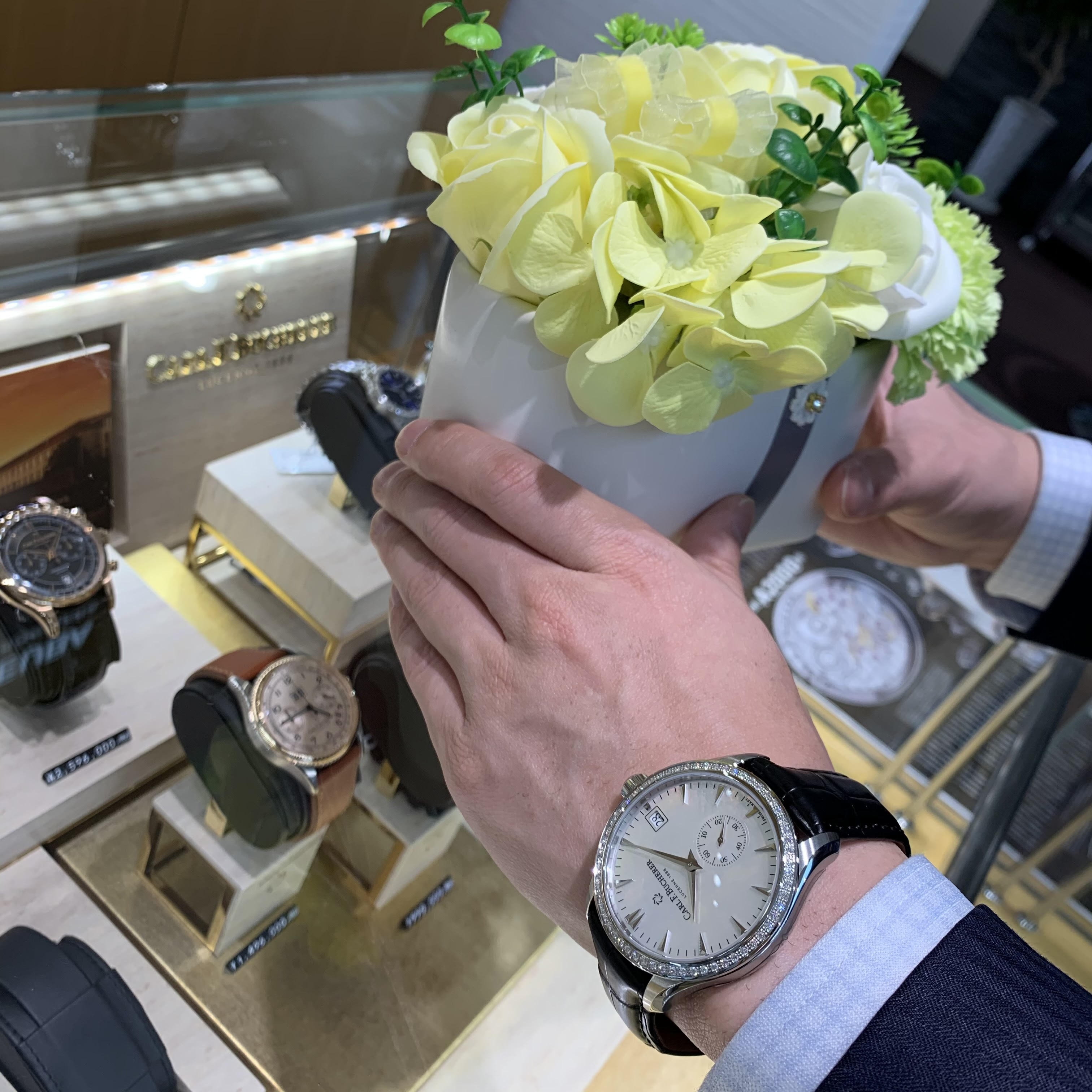 CARL F. BUCHERER(カール Ｆ. ブヘラ)
