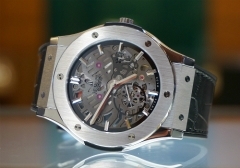 HUBLOT(ウブロ)
