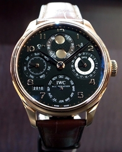 IWC(アイ・ダブリュー・シー)
