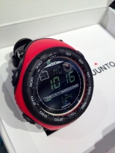 SUUNTO(スント)
