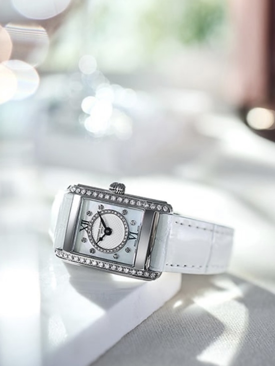 FREDERIQUE CONSTANT(フレデリック・コンスタント)
