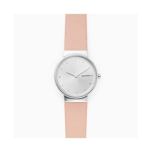 SKAGEN(スカーゲン)
