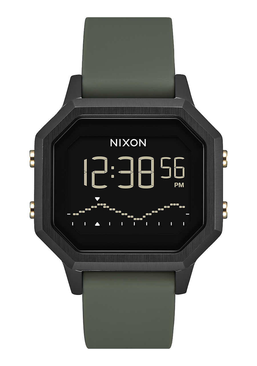 NIXON(ニクソン)
