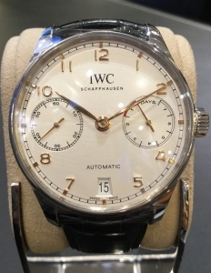 IWC(アイ・ダブリュー・シー)
