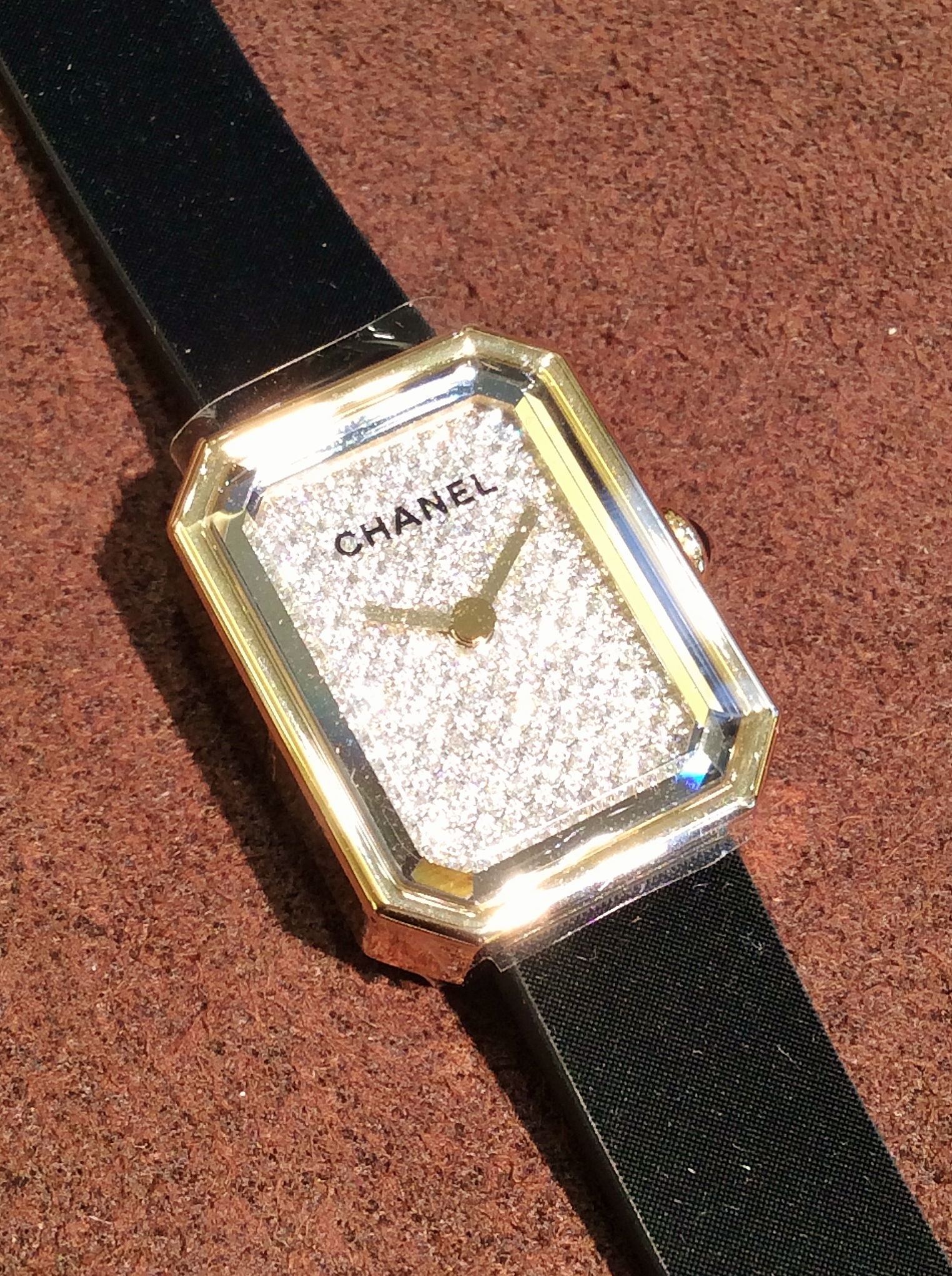 CHANEL(シャネル)
