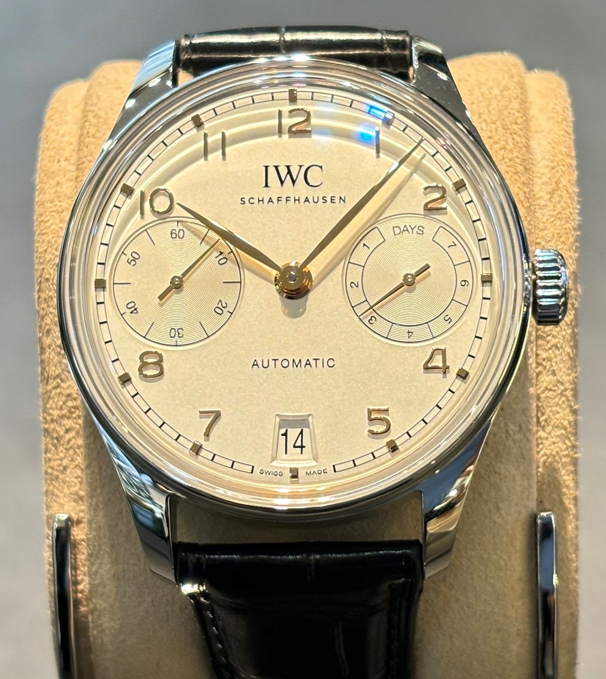 IWC(アイ・ダブリュー・シー)
