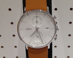 JUNGHANS(ユンハンス)
