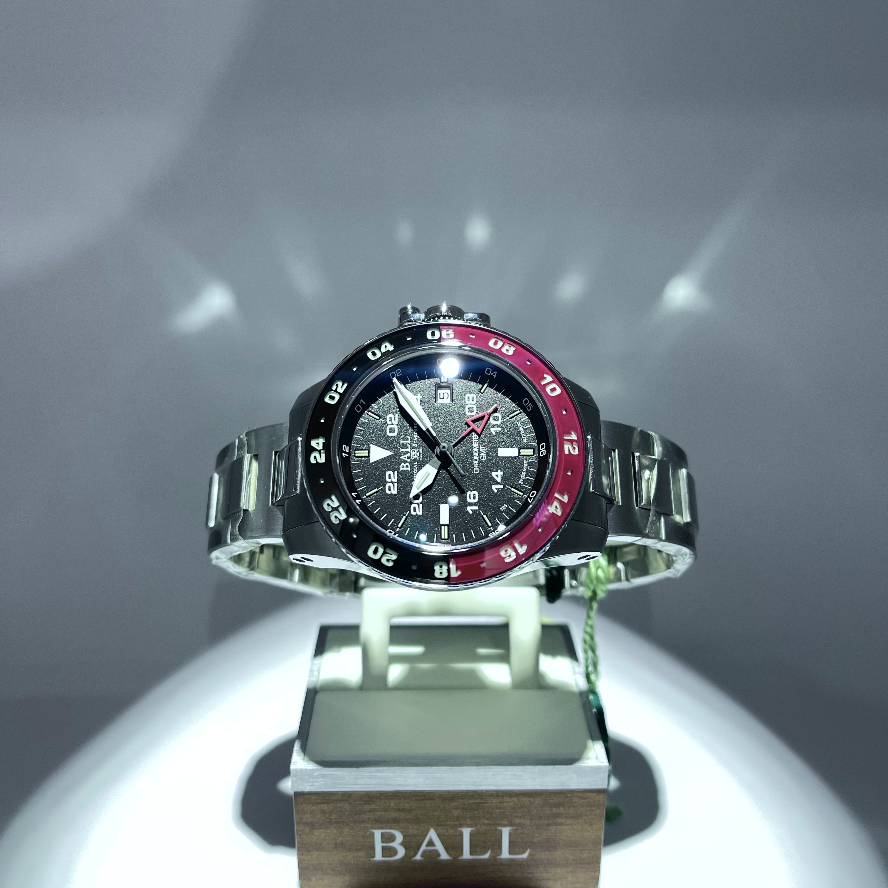 BALL WATCH(ボール ウォッチ)
