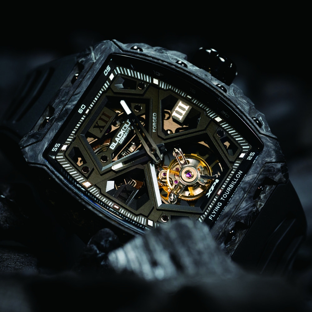 BLACKOUT WATCHES(ブラックアウト ウォッチズ)
