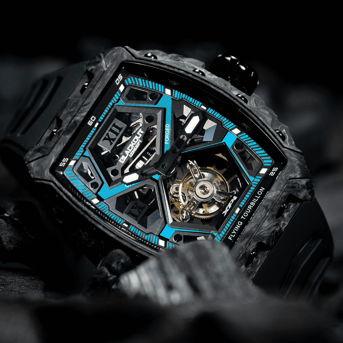 BLACKOUT WATCHES(ブラックアウト ウォッチズ)
