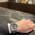 ROGER DUBUIS(ロジェ・デュブイ)

