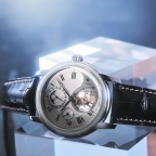FREDERIQUE CONSTANT(フレデリック・コンスタント)
