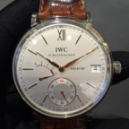 IWC(アイ・ダブリュー・シー)
