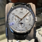 IWC(アイ・ダブリュー・シー)
