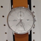 JUNGHANS(ユンハンス)
